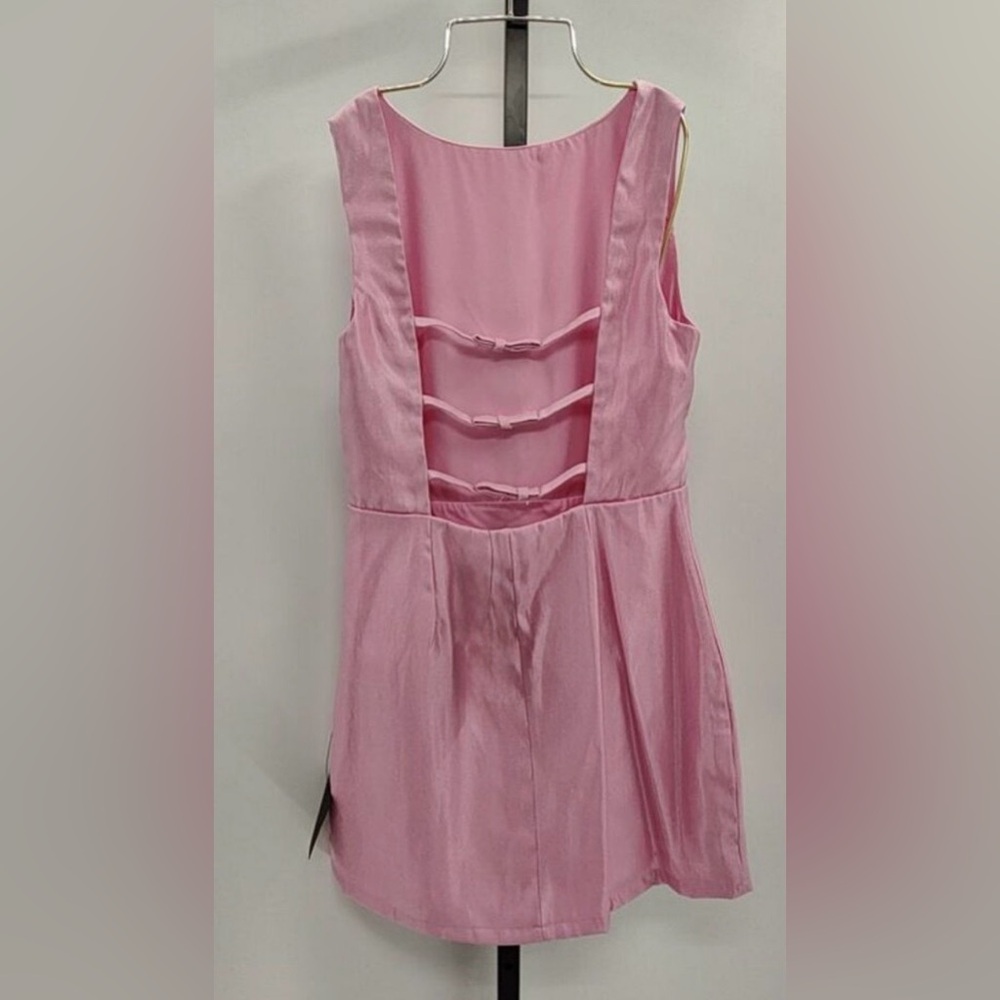 Sophisticated Selection Pink Sleeveless Backless Mini Dress M NWT - Picture 5 of 6
